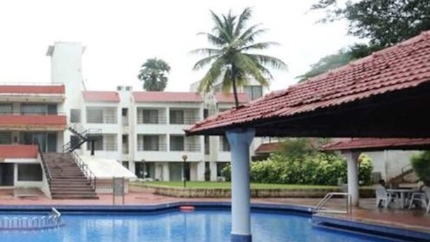 Pool - Chene Creek Resort (Mumbai)