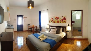 Unclassified image, 2 of 57, button - The Hostel of Alcobaça (Alcobaça)