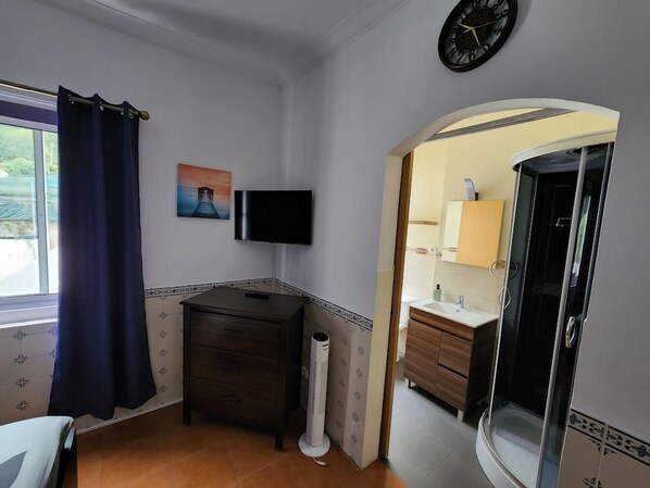 Room - The Hostel of Alcobaça (Alcobaça)