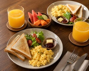 Breakfast meal - Liam Private Villa (Sukawati)