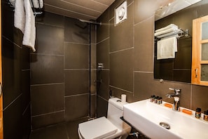 Bathroom - Winterfell The Stay (Manali)