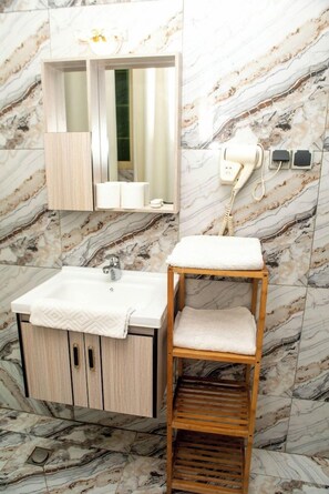 Bathroom - Hôtel Villa Les Orchidées (Cotonou)