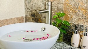 Bathroom - Rice River Villa (Da Nang Municipality)