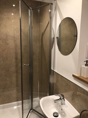 Bathroom - Rivers Rest (Norwich)