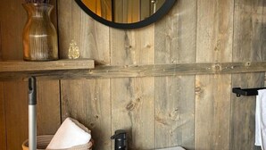 Bathroom - Family Lodge With Garden Retreat in Wilsum (Wilsum)