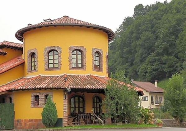 Exterior - Bricial (Cangas de Onis)