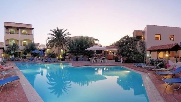 Pool - Lilium Village Hotel (Chania)
