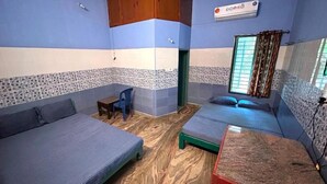 Room - OYO 24053 Auro GP Guest House (Vanur)