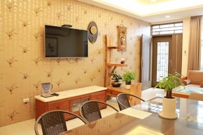 Unclassified image, 2 of 46, button - Wind Town Guest House (Hengchun)