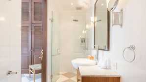 Bathroom - Villa CJ (Seminyak)