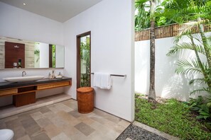 Bathroom - Villa Illam (Keroboken Kelod)