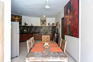 Unclassified image, 3 of 17, button - Villa Grange (Legian)