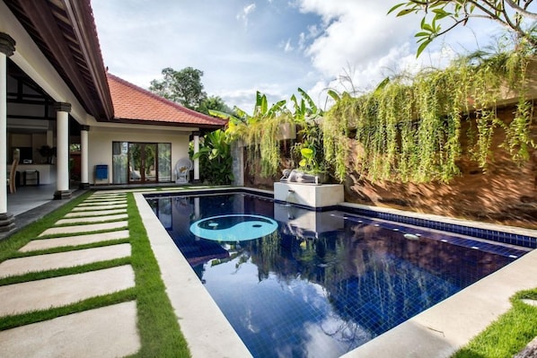 Pool - Villa Lotus (Lembongan Island)
