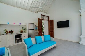 Living area - Villaley Double Six (Legian)
