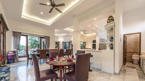 Dining - Villa Bali Castle Nusa Dua (Nusa Dua)