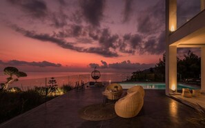 Unclassified image, 3 of 57, button - Sueño (Zakynthos)