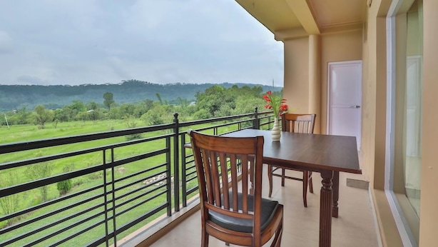 Outdoor dining - Seclude Palampur - Himachal Pradesh (Palampur)