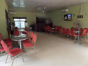 Unclassified image, 3 of 24, button - Keblat Hotel Suites (Abuja)