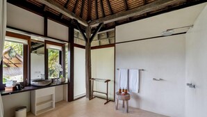 Bathroom - Villa Kelusa (Payangan)