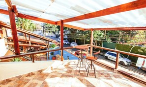 Unclassified image, 3 of 88, button - Velinn HPJ Ilhabela Hostel (Ilhabela)