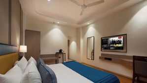 Room - Hotel Express Inn (Mumbai)