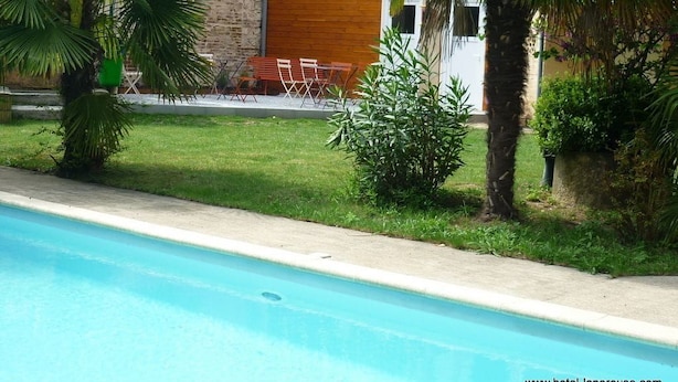 Pool - Hôtel Lapérouse des Cordeliers (Albi)