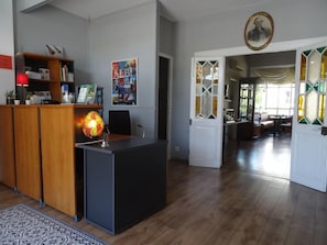 Hall