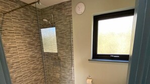 Bathroom - The Baiting House (Worcester)