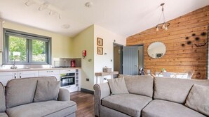 Living area - The Baiting House (Worcester)