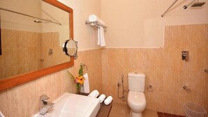 Bathroom - Blusalzz Escapade Anant Rasa, Shitlakhet (Almora)