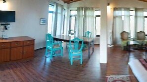 Room - Blusalzz Escapade Anant Rasa, Shitlakhet (Almora)