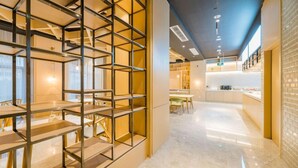 Unclassified image, 3 of 64, button - Atour Hotel (Nantong)