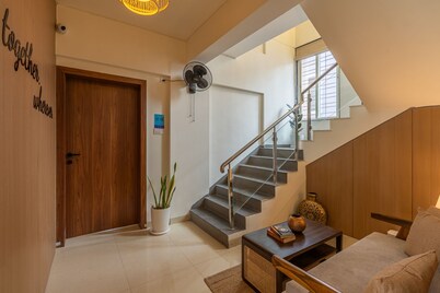 LiveAway Pune (Viman Nagar) by PACK