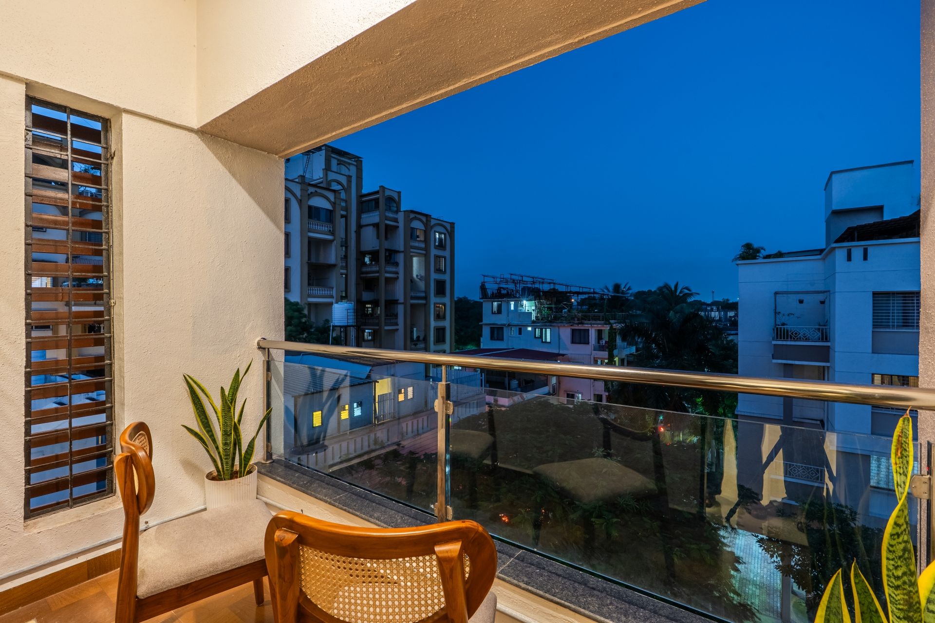 2 Bedroom Family Apartment with balcony | Balcony