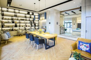 Unclassified image, 2 of 66, button - Atour Hotel (Zhenjiang)