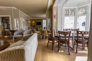 Unclassified image, 2 of 53, button - Lamplighter Dining Rooms (Windermere)