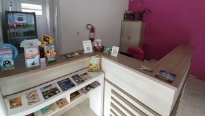 Lobby - Hotel Balneário Itapocoroi (Penha)