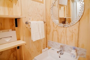 Bathroom - J Style Furano (Furano)