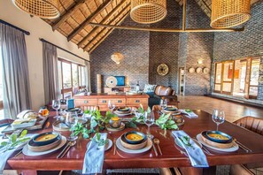 Dining - Dinkweng Safari Camp (Vaalwater)