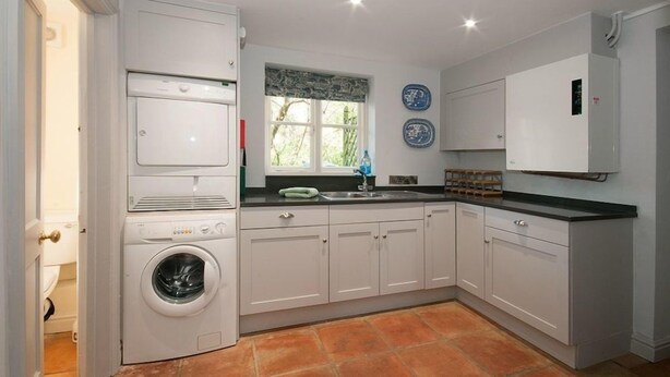 Private kitchen - Bookers Cottage (Chipping Norton)