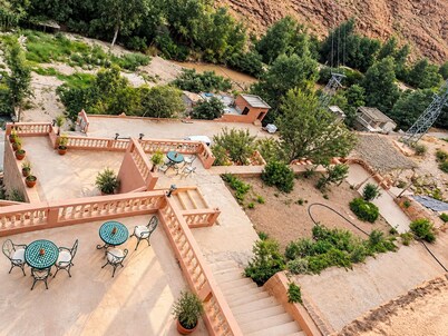 Hôtel panoramique de la vallée