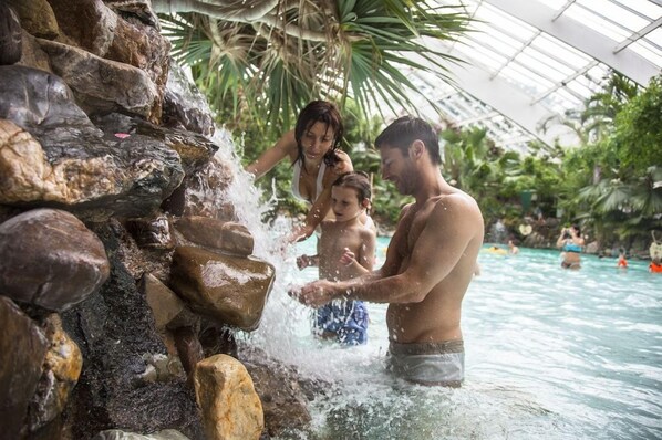 Pool - Center Parcs Park Les Hauts de Bruyeres (Chaumont-sur-Tharonne)