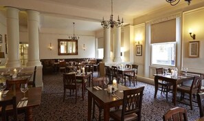 Dining - George Hotel (Huntingdon)
