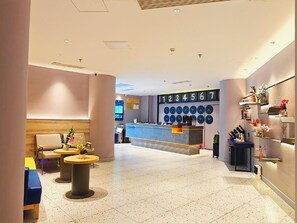 Lobby - 7 Days Inn Shenzhen Guomao Metro Station (Shenzhen)