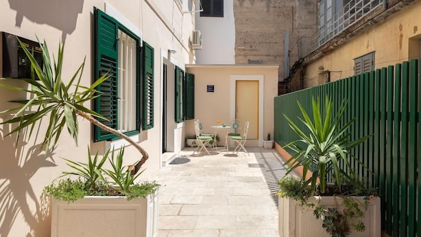 Unclassified image, 1 of 20, button - Apartments Toni (Split)