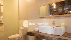 Bathroom - Sawah Joglo Boutique Villas And Resto (Ngaglik)