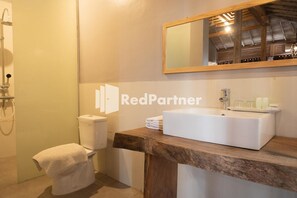 Bathroom - Sawah Joglo Boutique Villas And Resto (Ngaglik)