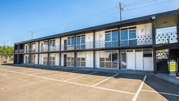 Exterior - Westside Hotel (Melbourne)