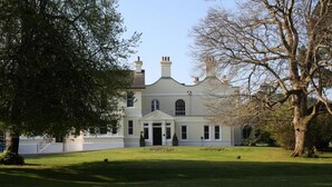 Exterior - St Elizabeths Hotel (Plymouth)