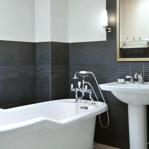 Bathroom - St Elizabeths Hotel (Plymouth)